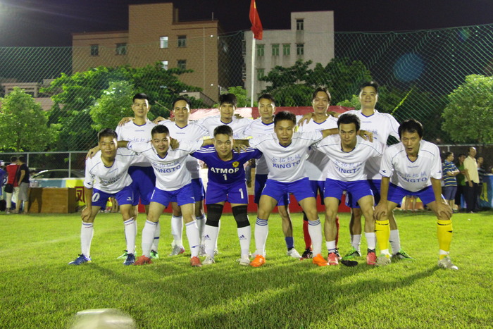 亚美体育登录足球队